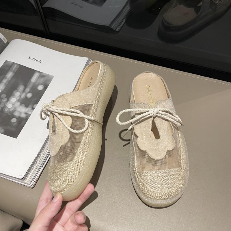 2026  Women's Summer Outdoor Sandals Flat Bottom Casual Style Woven Straw Half Slippers Fashionable Mesh Shoes