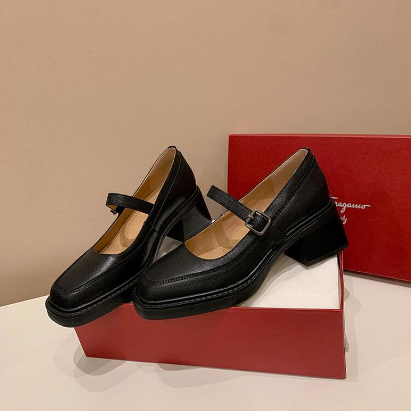 

New mid-heel platform fashion single shoes women s round head comfortable fashion large size shoes buckle four seasons wear cowhide small leather shoe 40 чёрный