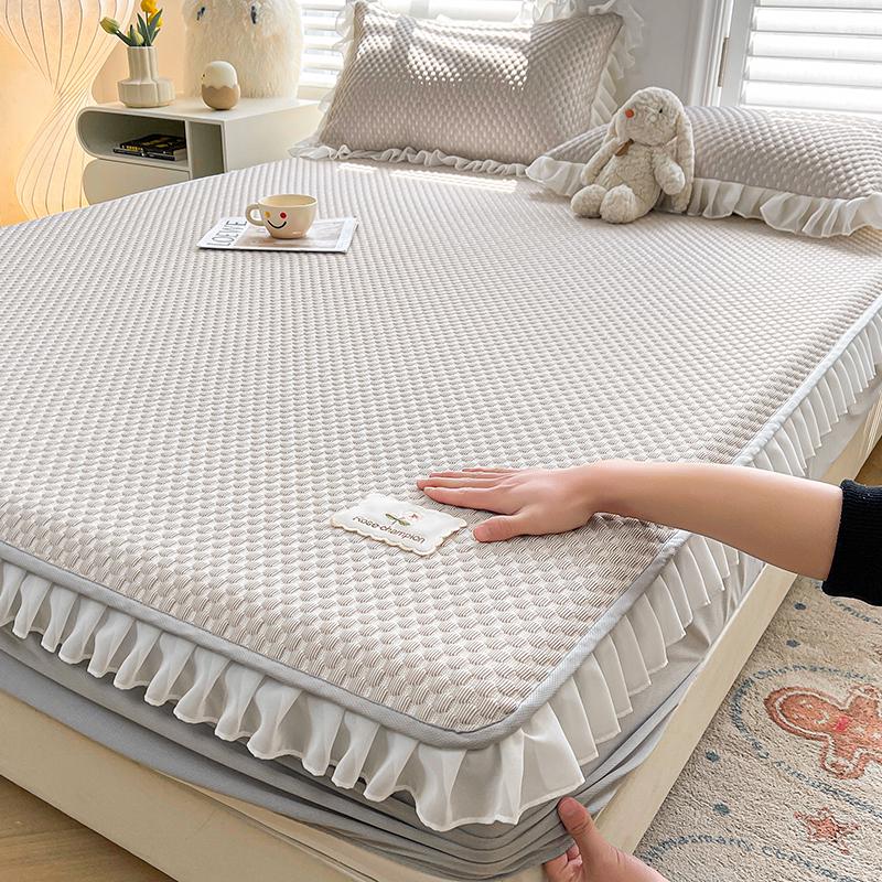 Summer Cool Ice Silk Lace Mat Set: Bean Ice Mat, Bed Sheet, and Mattress Protector with Free Shipping.