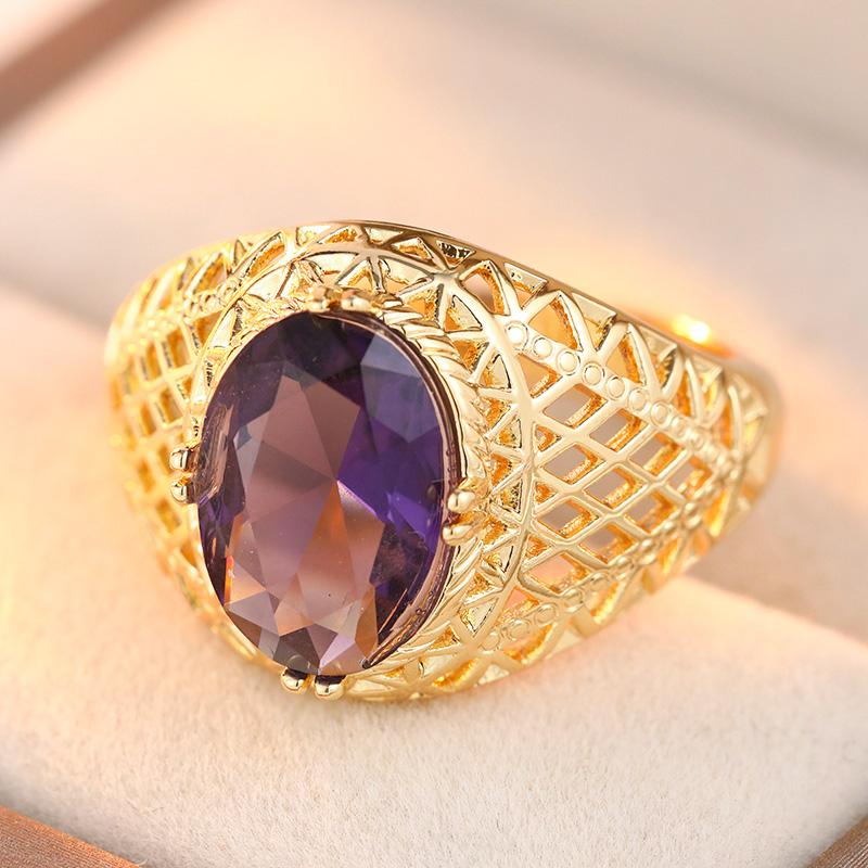 Vintage Inlaid Purple CZ Women's Ring Dazzling Gold Color Hand Carving Daily Wear Party Jewelry Anniversary Gift