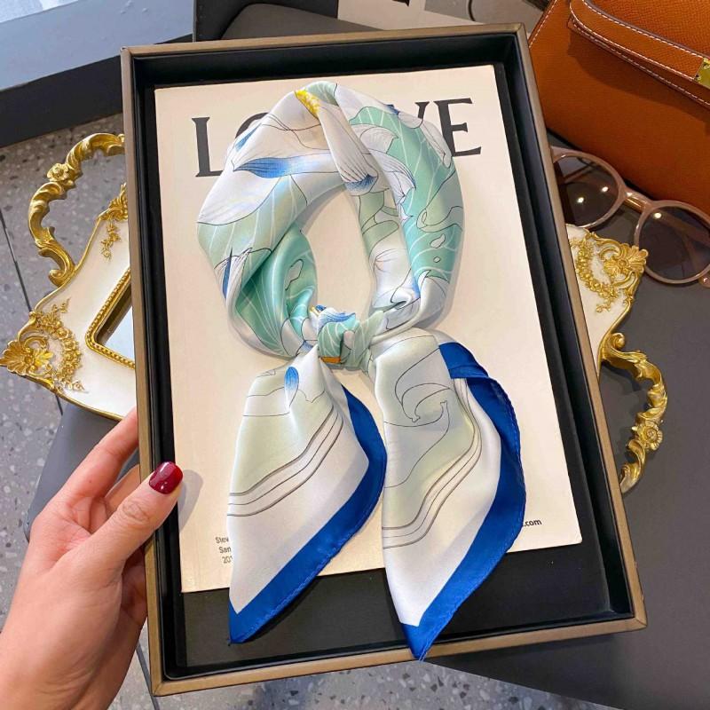 70cm Square Silk-Like Scarf Women Lightweight Fashion Accessory Office Chic Neck Wrap Stylish Print Design