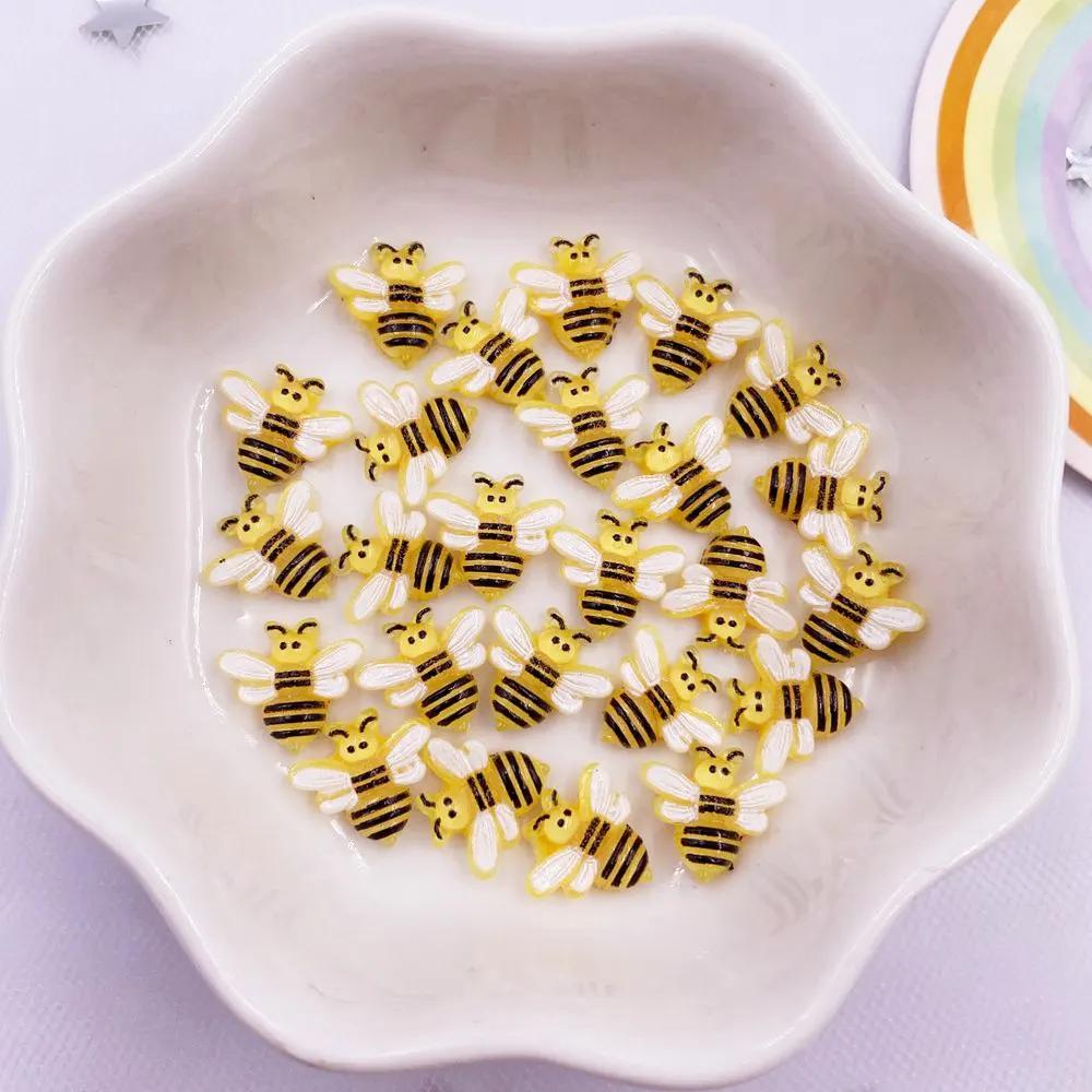 Charming Hand-Painted Mini Honeybee Resin Decorations, 10mm - DIY Crafts, Nail Art & Scrapbooking, Rhinestone Appliques, Bee