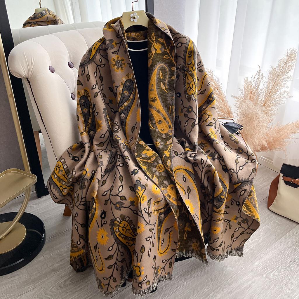 Retro Scarf Cashew Flower Temperament Versatile Shawl Ethnic Style Jacquard Outer Cloak Scarf Cold Women