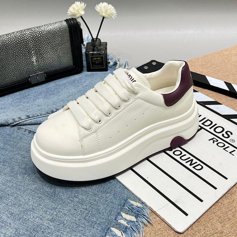 

Люблю маленькие белые туфли женские весенние новые легкие женские туфли универсальные на толстой подошве с увеличением роста спортивные и для отдыха кеды 40