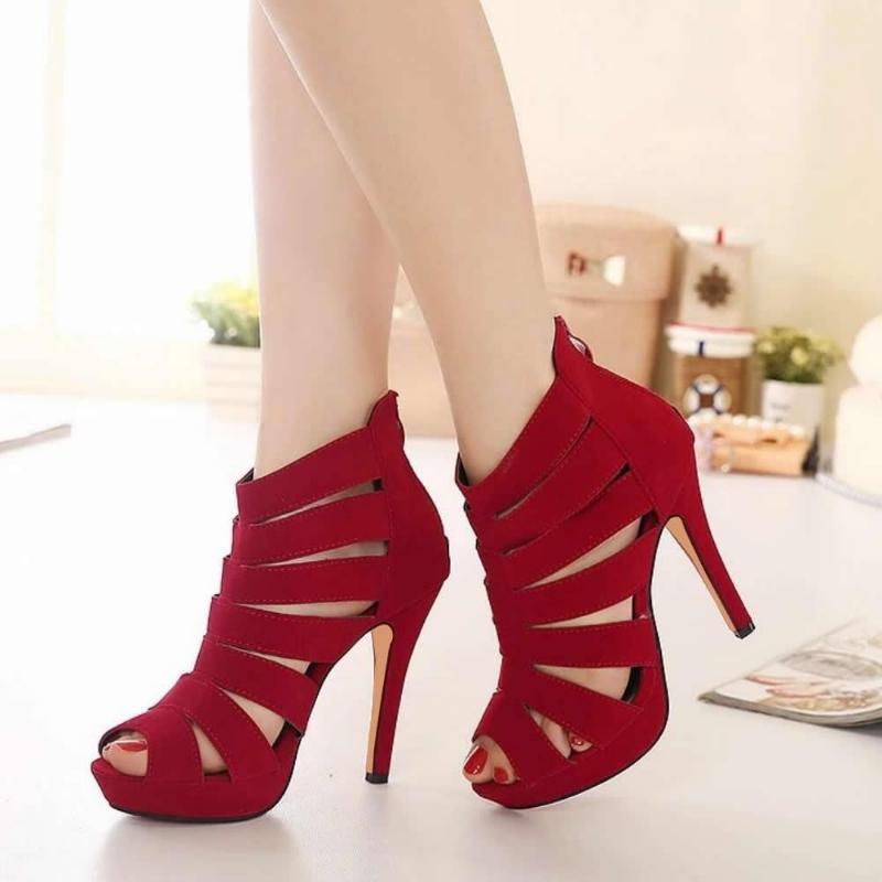 Yeni Moda gösterisi Kadın Sandalet Moda Seksi Yüksek Topuklu Platform Pompaları Peep Toe Sandalet Rahat Beyaz Kırmızı Düğün Ayakkabıları