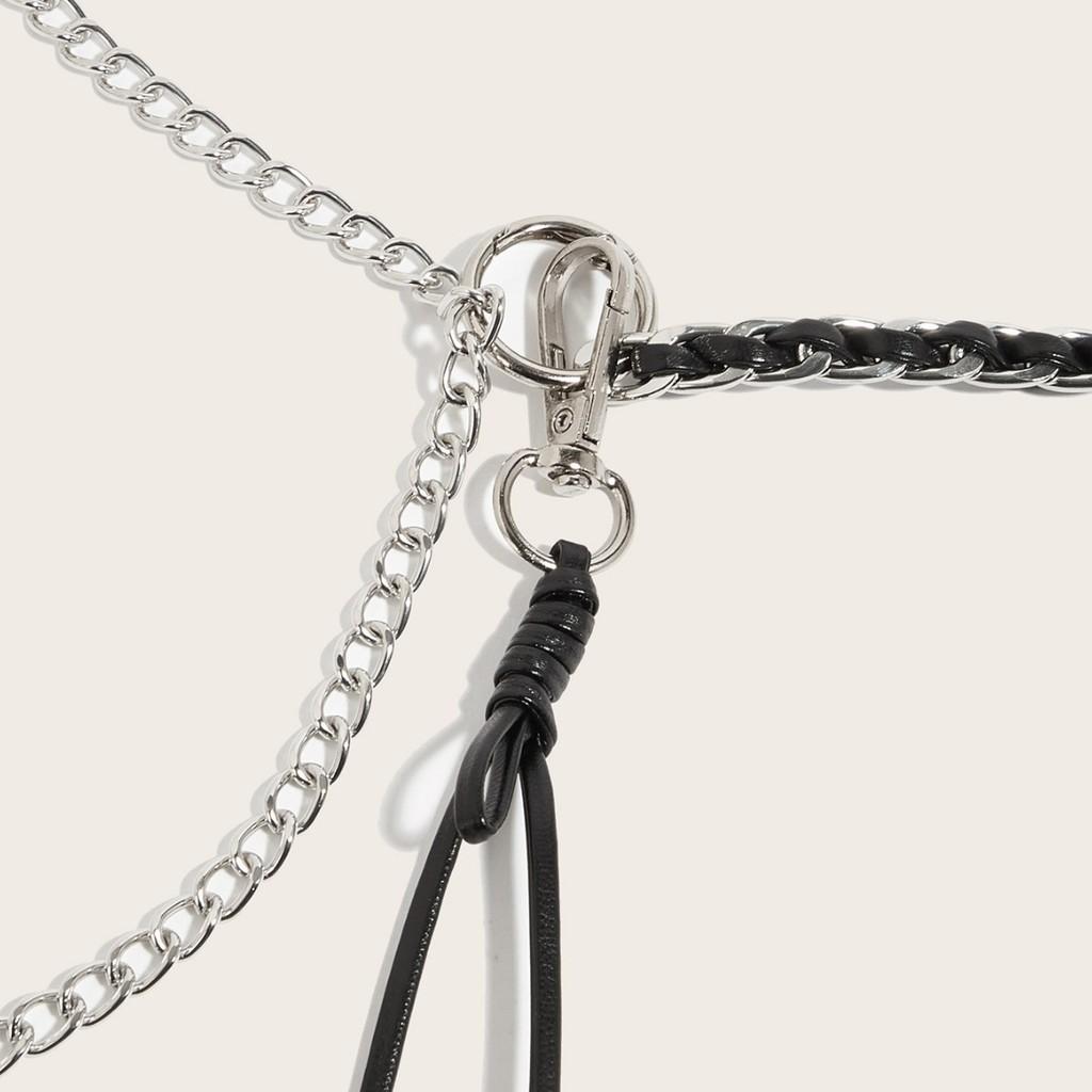 Metallic Chain Waist Chain With Handcrafted Beaded Design For Trendy Fashion Enthusiasts