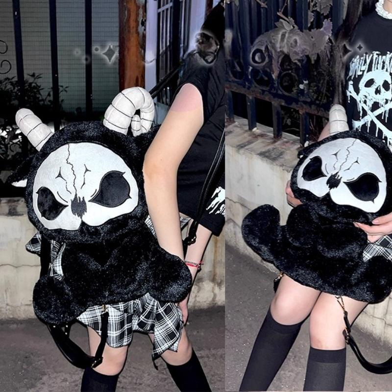Nové Červení Ďáblové Smrti Goth Punk Styl Panenka Plyšové Batohy Kreativní Tmavý Styl Batoh Dospělí Děti Halloweenské Dárky