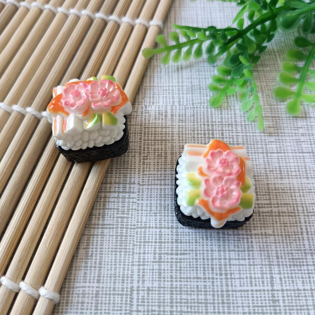 100PCS Sweet Sushi Miniature Flat Back Resin Cabochons for Hairpin Scrapbooking DIY Home Decor Resin Craft Dolls Accessories