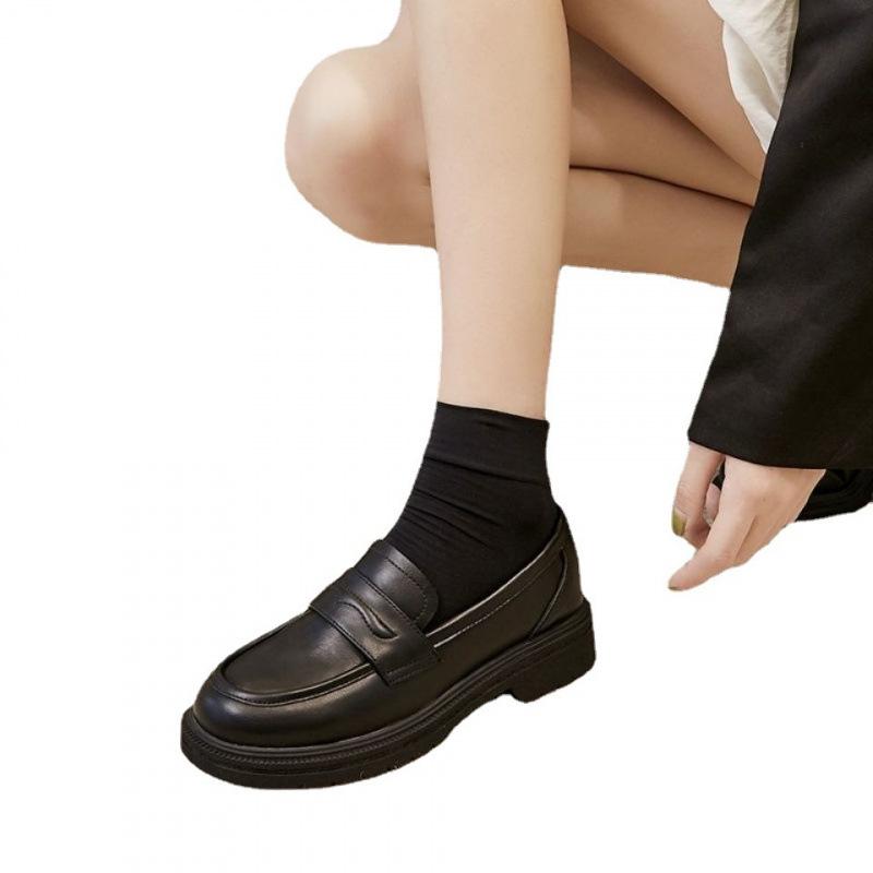 Super comfortable platform small leather shoes women's British style 2025 new retro black loafers soft leather single shoes