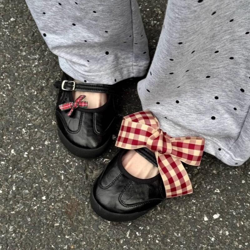 Fashion Retro Sweety Flat Shoes 2025 Summer Round Head Buckle Women Shoes College Style Outside Comfortable Soft Ladies Flats Shoes