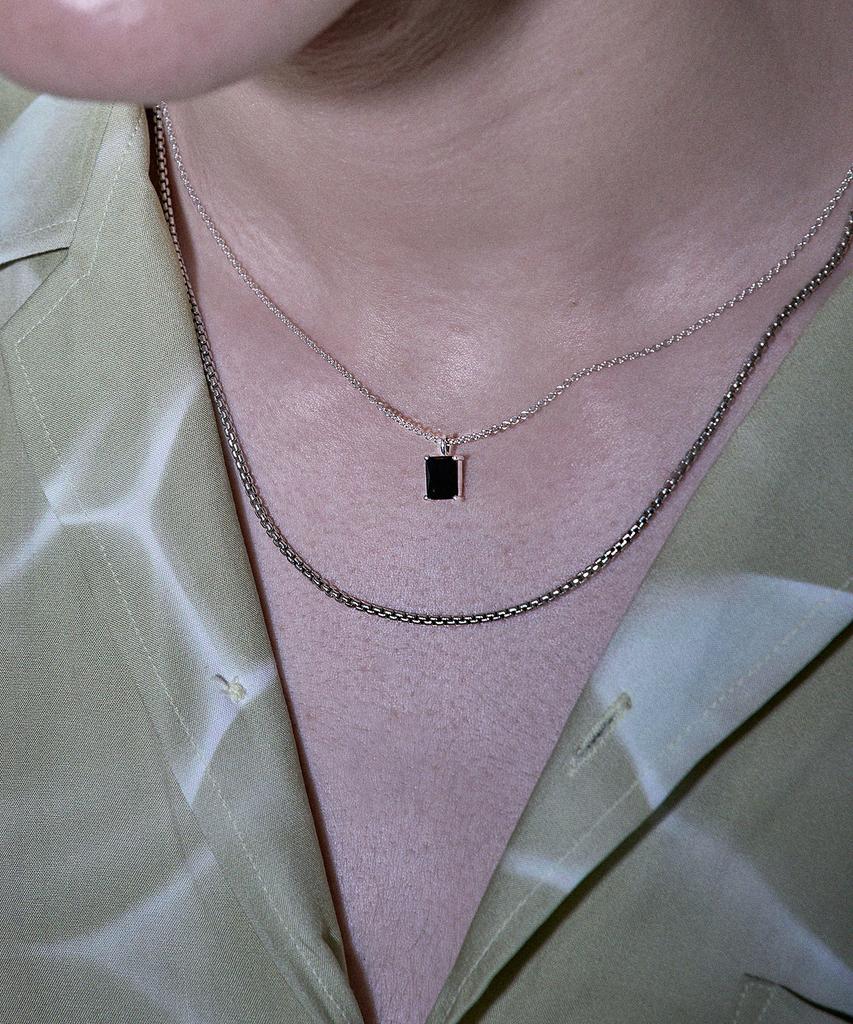 Ag47 N.È-N-15 Black Cubic Necklace