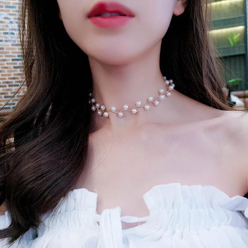 2024 New Arrivals Hot Fashion Black Crystal Necklace Kolye Collier Simple Cross Strand Beaded Chokers Necklaces Women Jewelry