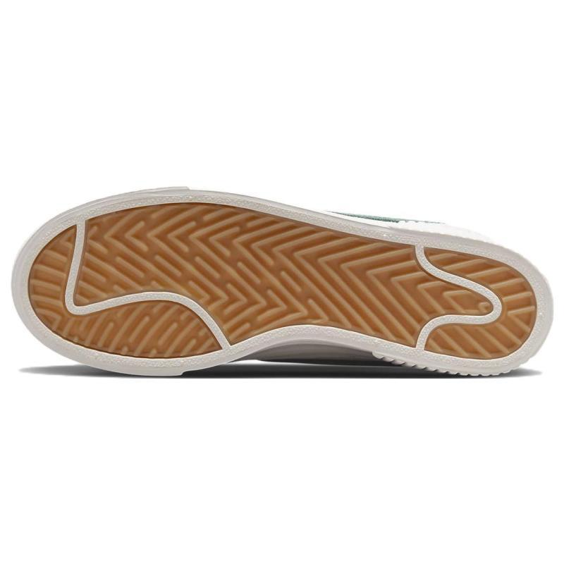 Nike Court Legacy Lift Sail Edles Grün Damen Sneaker FD0355-133