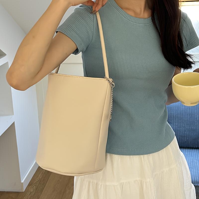 Handmade Tote Bag Ladies Retro Soft Portable Handbag Large Capacity Bucket Bag Shoulder Strap and Wallet Suitable for Casual Outings, Banquets