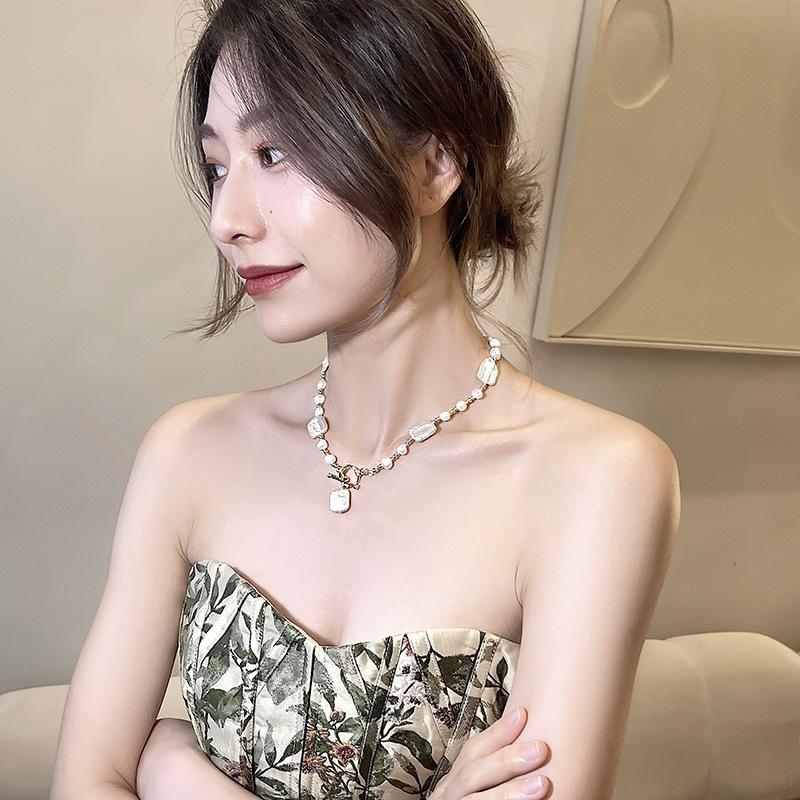 Water Baroque Fashion Pearl Necklace - Irregularly Shaped Pearls Design Choker Necklace