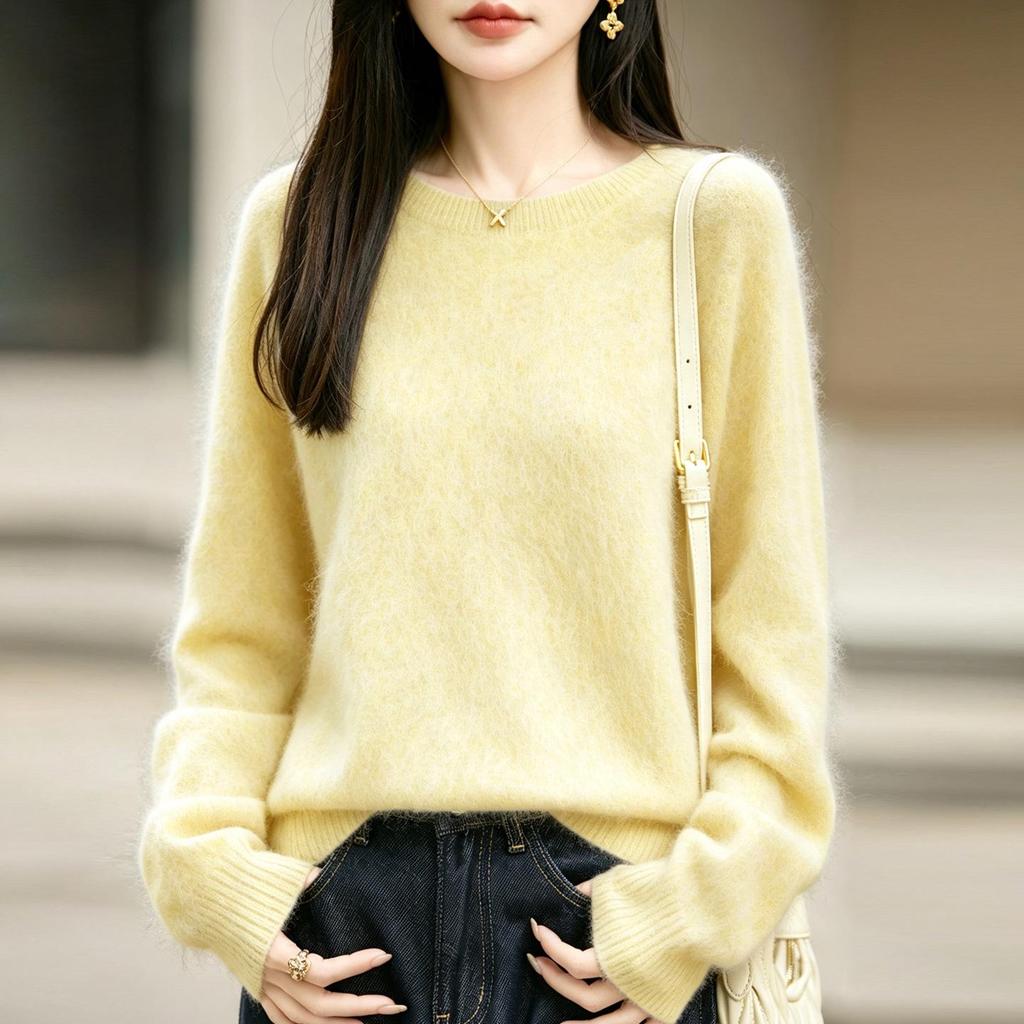 Women's Seamless Plush Knit Wool Sweater, Round Neck, Loose Fit, Long Sleeve - 2026 Autumn/Winter Collection