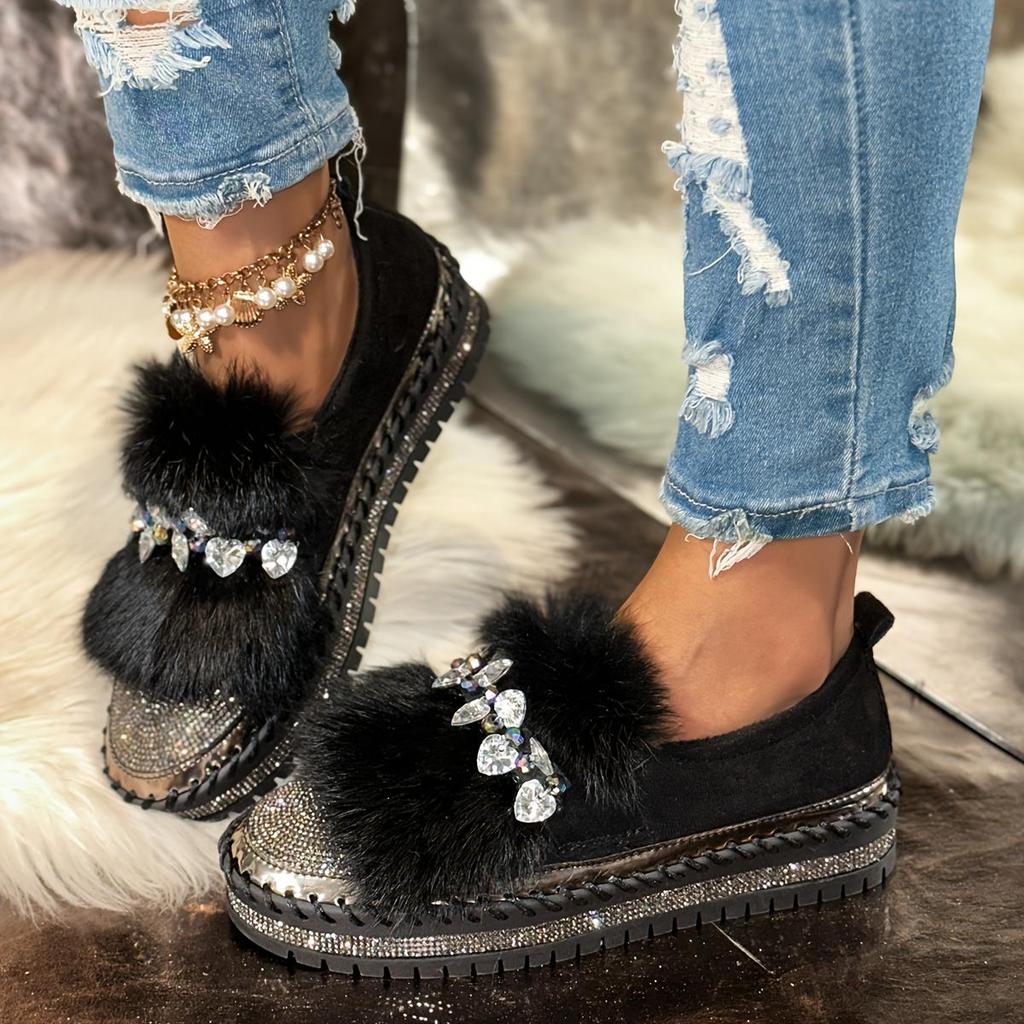 New Plus-size Loafers, Women's Casual Shoes, Fall and Winter, New Bright Diamond Bows, and A Kick of Slip-ons