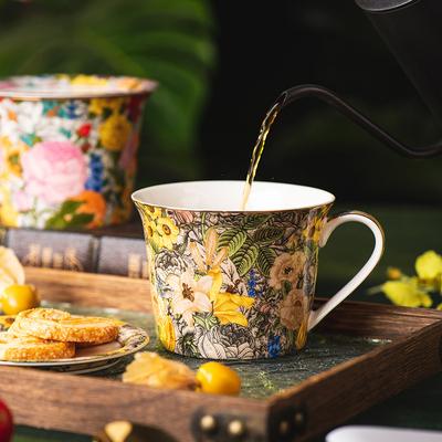 European Painted Flower Coffee Cup with LidFine Ceramic Breakfast Oat Milk Mug Afternoon Tea Flower Tea Coffee Mug 430ml Gifts