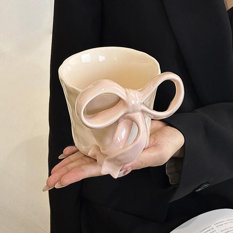 Charming 3D Bow Ceramic Mug - Elegant Light Luxury Design