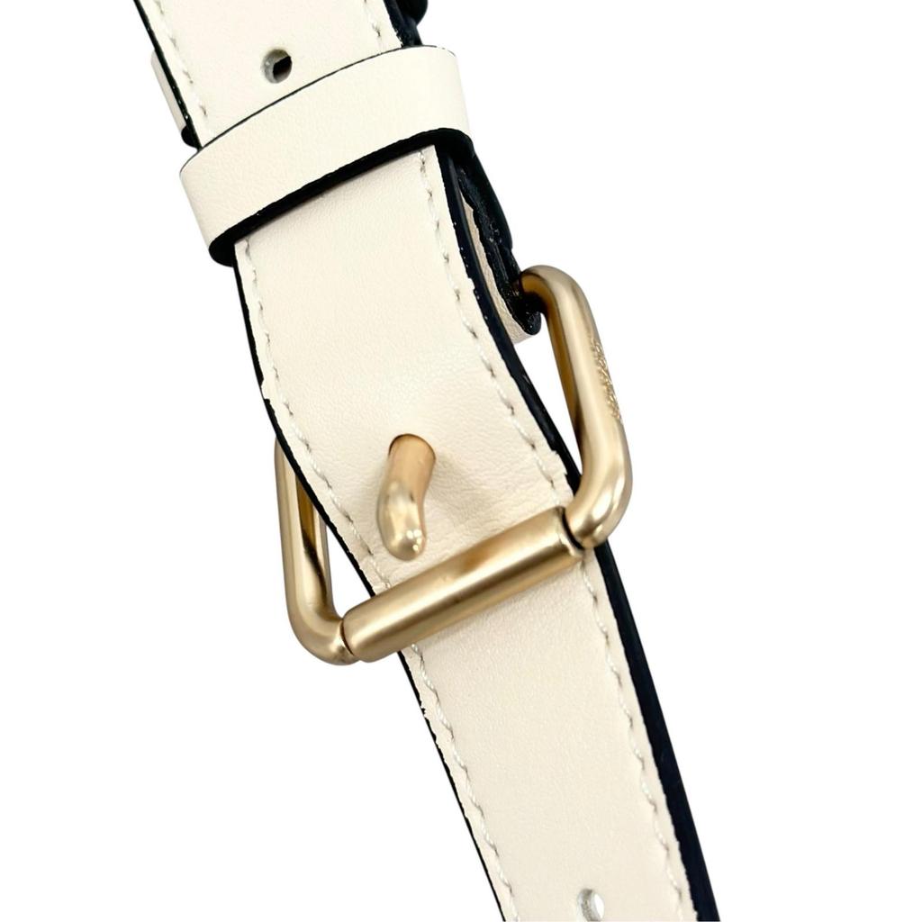 Coach C2806 Shoulder Bag White Women Signature Used