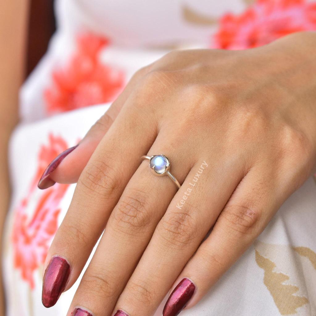 Moonstone Ring 925 Sterling Silver Ring Blue Sheen Gemstone Ring Dainty Handmade Ring Daily Wear Ring Bridesmaid Ring Gift for Her