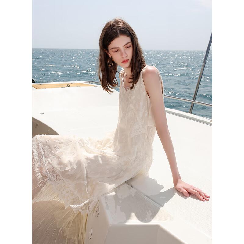 Women's V-Neck Lace Trim Sleeveless Sling Dress