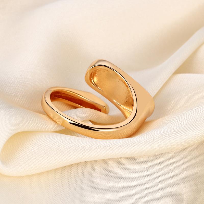 Gold-plated Seiko natural white fritillary open ring, simple personality does not fade ring