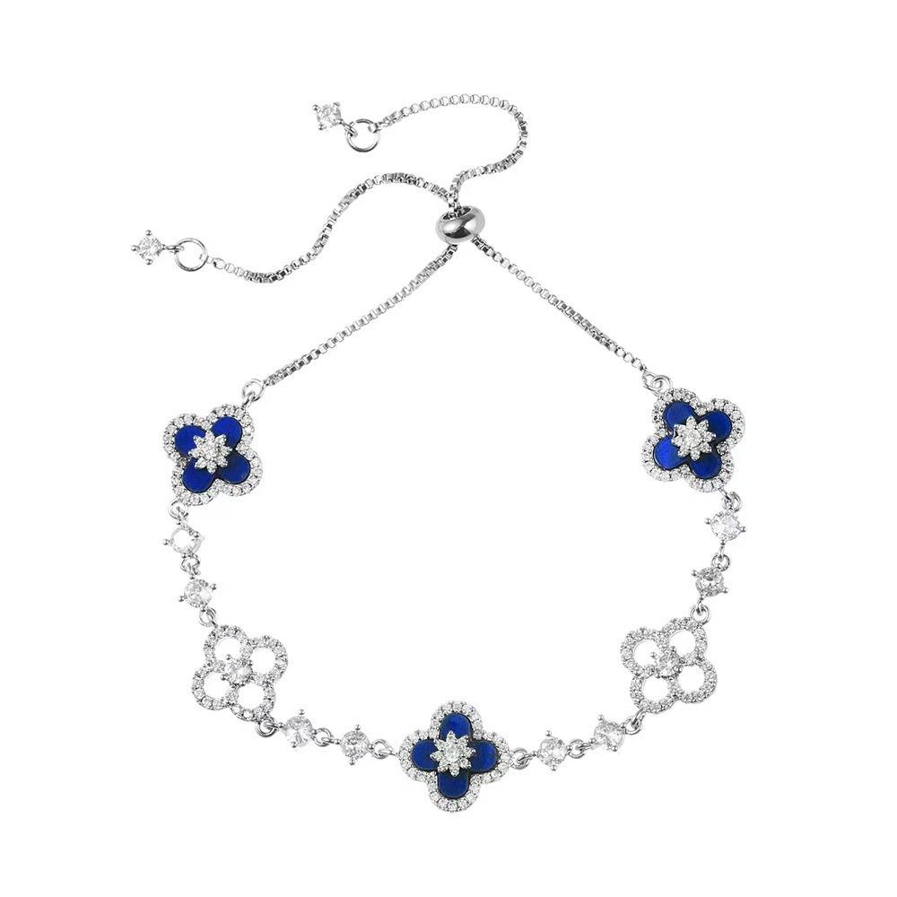 Fashionable Lucky Four-leaf Clover Natural Mother-of-pearl Pull-out Bracelet for Women A Light Luxury and High-end Floral Jewelry Accessory