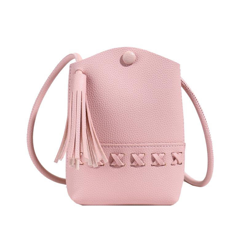 Single-shoulder Commuting Small Square Bag A Niche Design Fashionable and Simple Fringed Crossbody Bag
