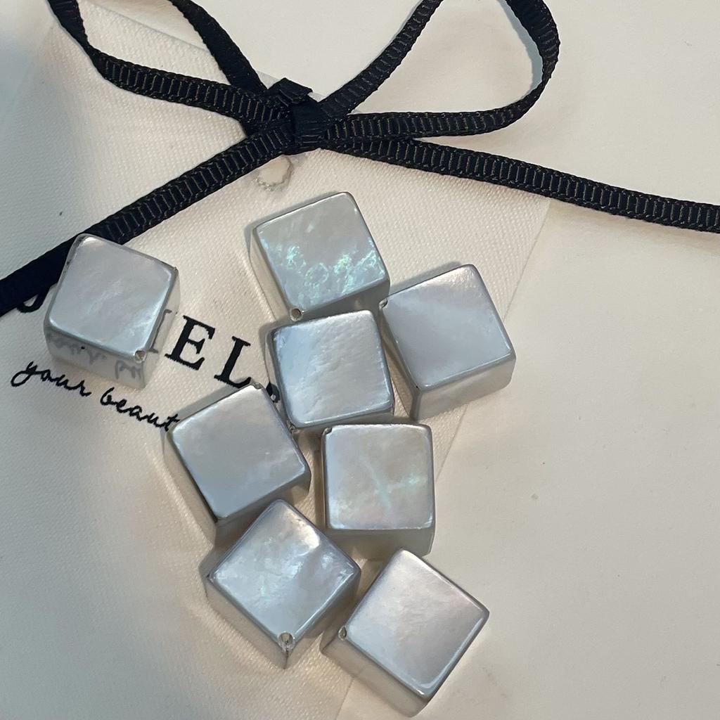 1Pc, Natural White Mother Of Pearl Diagonal Cube Bead 12×12mm Iridescent Seashell Square Charm For DIY Earring Pendant Necklace Jewelry Making