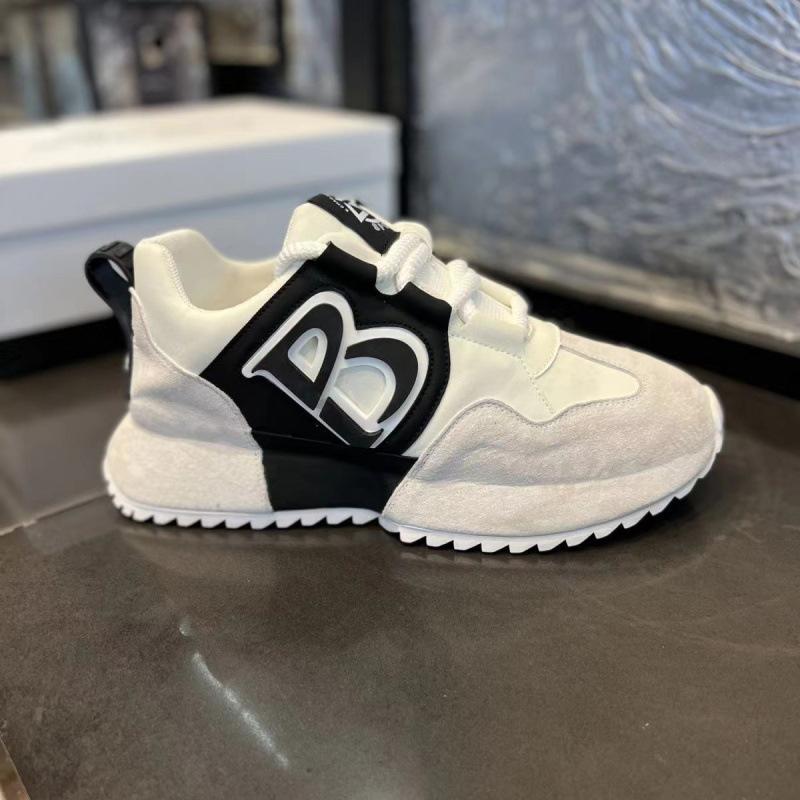 

Autumn and winter men s shoes new men s versatile casual sports shoes comfortable inner height increase soft sole light 44 білий