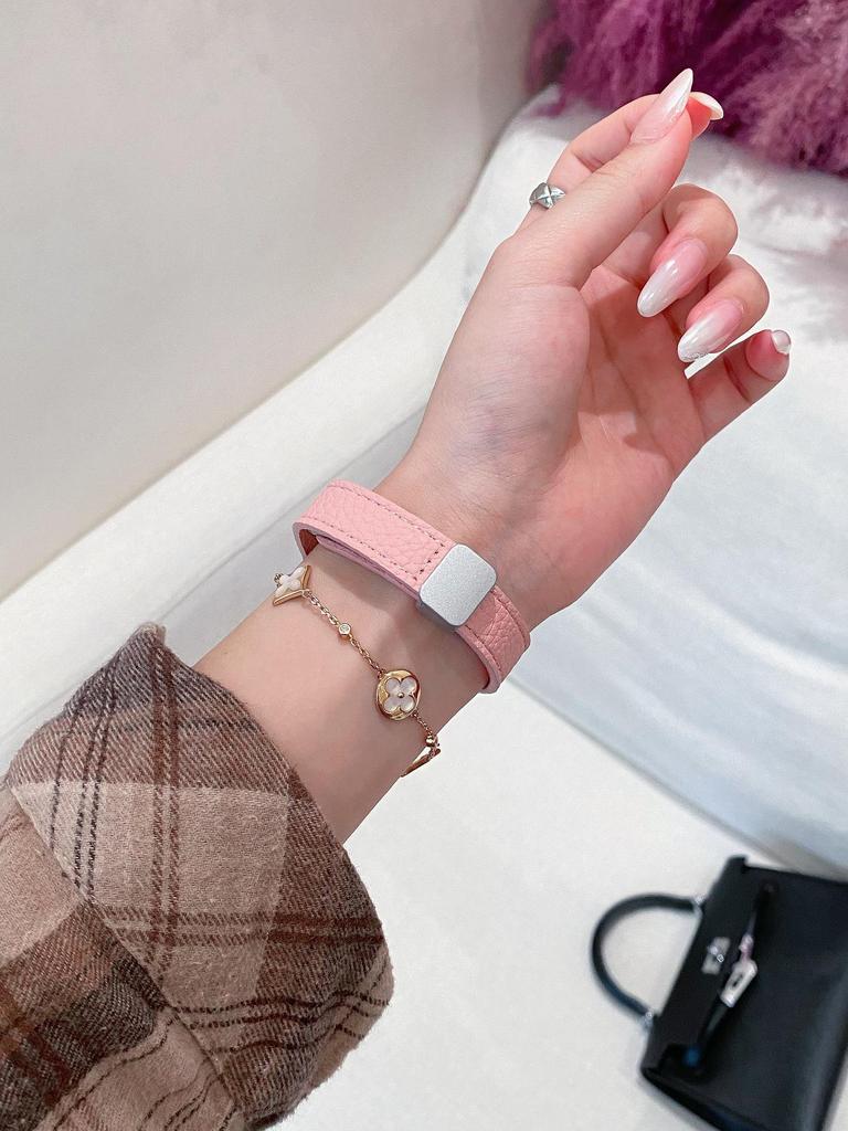 Lychee Grain Magnetic Strap for Apple iWatch, Huawei GT5, and Xiaomi 9 Pro