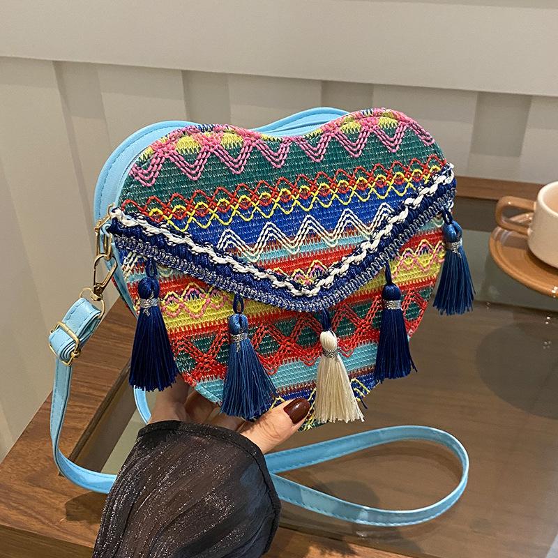 

Высококачественная текстурированная тканая сумка для женщин, новая модная сумка через плечо для женщин, сумка через плечо с кисточками для женщин