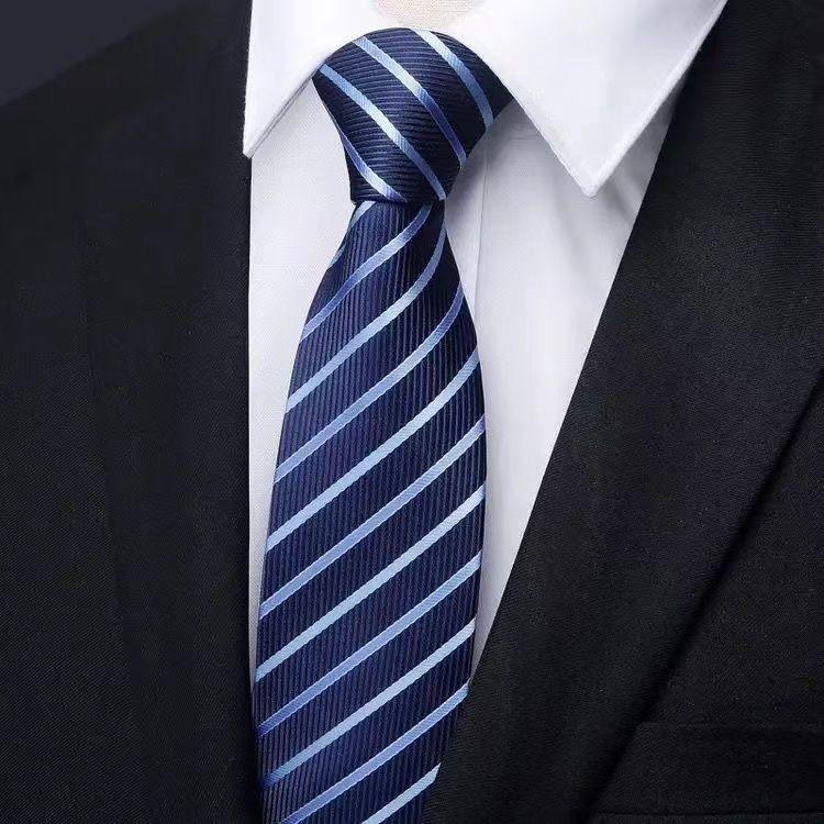 Men Stripes Pattern Tie With Polyester Fabric And Star Pattern For Formal Events