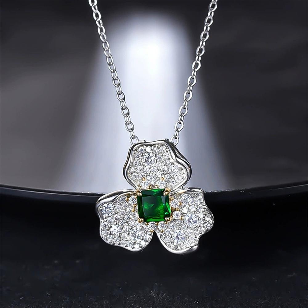 Luxury Female Crystal White Green Stone Pendant Necklace Vintage Silver Color Wedding  For Women