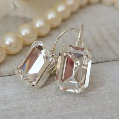 Boucles d'oreilles pendantes carrées irrégulières simples et créatives de mode vintage pour femmes, fête, zircon, cadeau