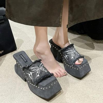 Chaussures Femme Pantoufles d'Intérieur Plateforme Basses Claquettes Rivet Femmes Talons 2025 Été Denim Haut Rétro Tissu Coton Caoutchouc Rome Sabot