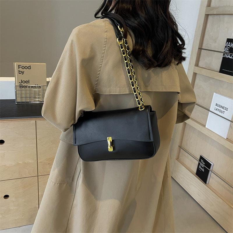 Nowa modna torebka damska na łańcuszku, mała kwadratowa, do noszenia pod pachą, o dużej pojemności, na ramię