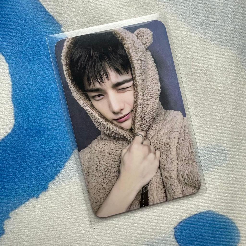 [USED] StrayKids KARMA FANS Hyunjin trading card