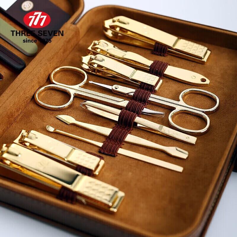 777 18-Piece Carbon Steel Nail Care Kit