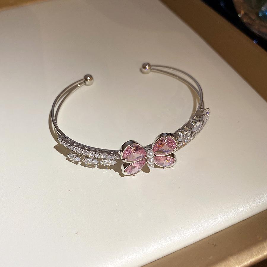 

Double Layer Zircon Butterfly Pearl Open Bangle: Light Luxury Korean Style Bracelet for Women.