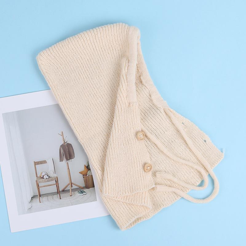 

Korean-style knitted shawl hat for women, fashionable and stylish, adjustable, simple and warm for autumn and winter, with ear protection and faux Average Size