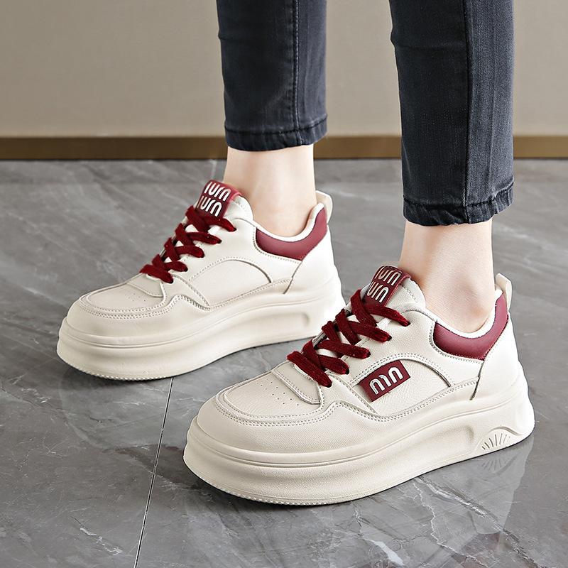 Casual Shoes 2025 Spring New Fashionable Simple and Versatile Bread Shoes Breathable and Durable Casual Women's Shoes