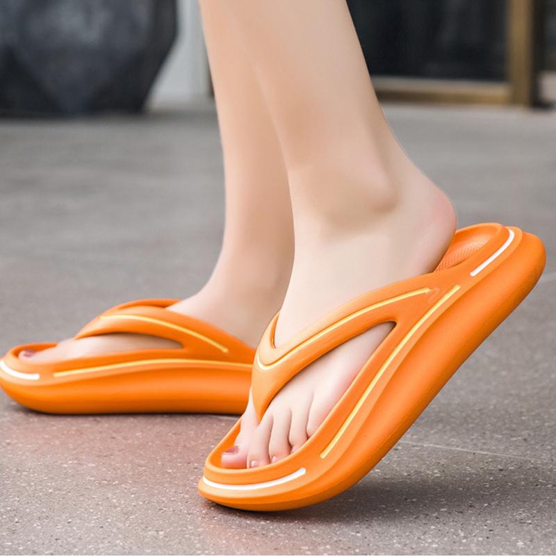 Fashion Comwarm Thick Bottom Men's Beach Slippers Summer Fashion Casual Flip Flops For Women Designer Slides Men Anti-Slip Home Sandals