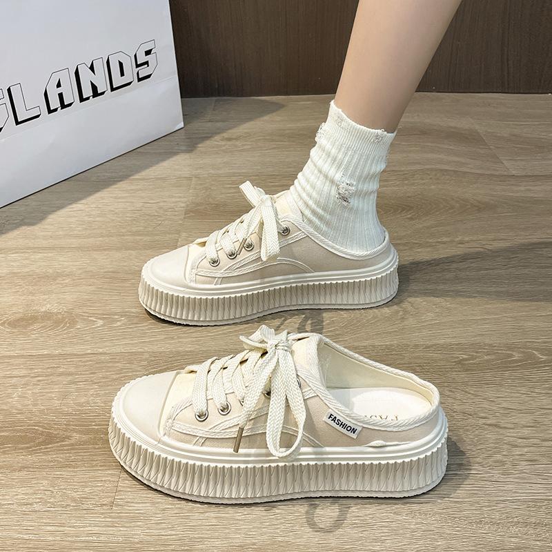 

Internet celebrity slippers women s summer wear 2025 spring new biscuit shoes heelless lazy shoes versatile women s shoes 40