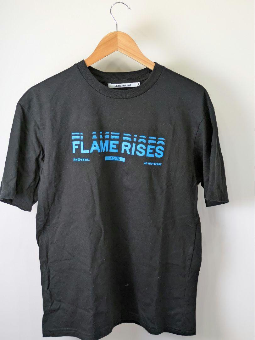 

[USED] LE SSERAFIM FRAME RISES T-shirt, size M, with trading card