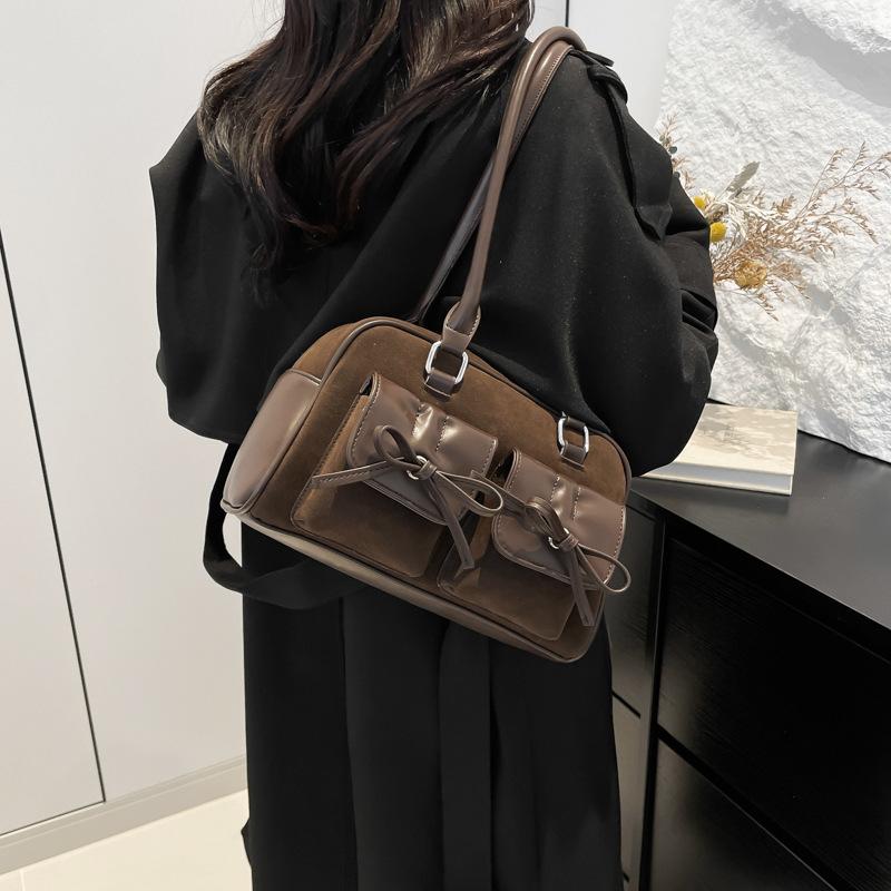 

Сумка-бант в балетном стиле, большая сумка-подмышка, женская, 2025 новая весенняя сумка для通勤, корейская нишевая универсальная сумка-ракушка 29*12*17