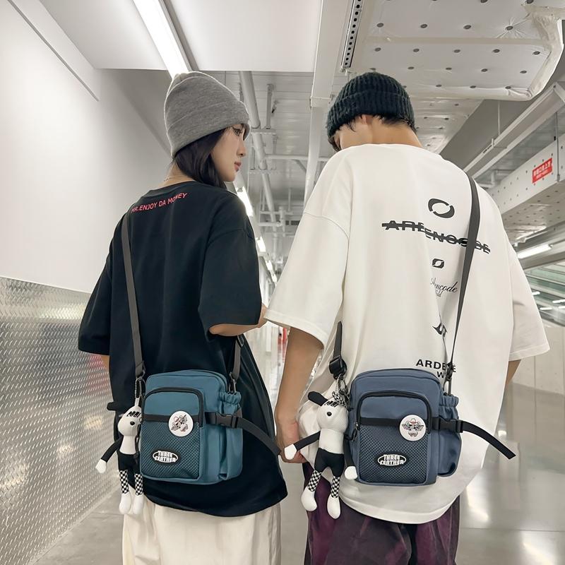 Herren Umhängetasche Mini Kleine Tasche Handytasche Kleine Quadratische Tasche Mehrschichtige Tasche