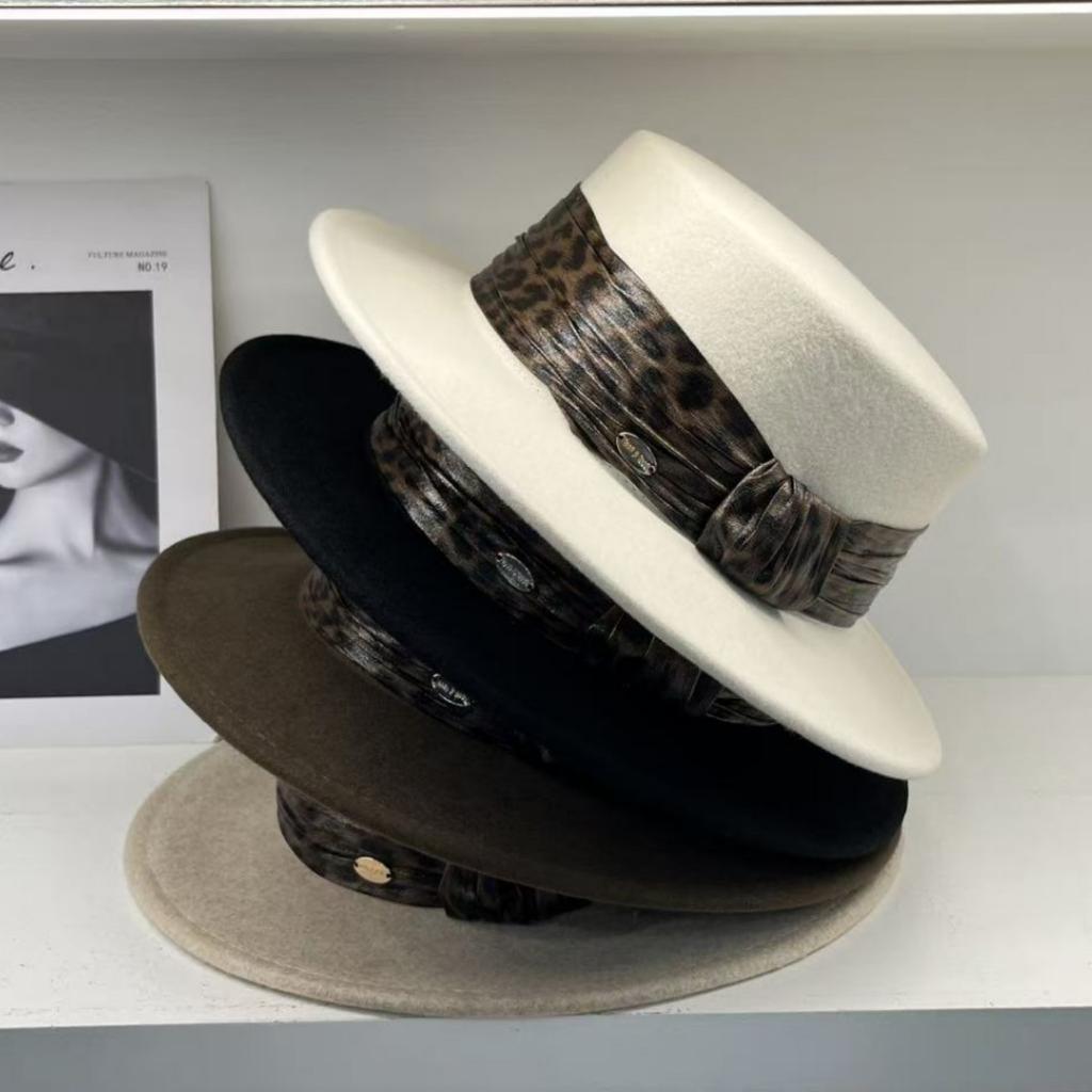 Celebrity Style High-end Light Luxury Australian Woolen Hat Women's Small Brim French Top Hat Autumn and Winter Shopping Flat Top Hat