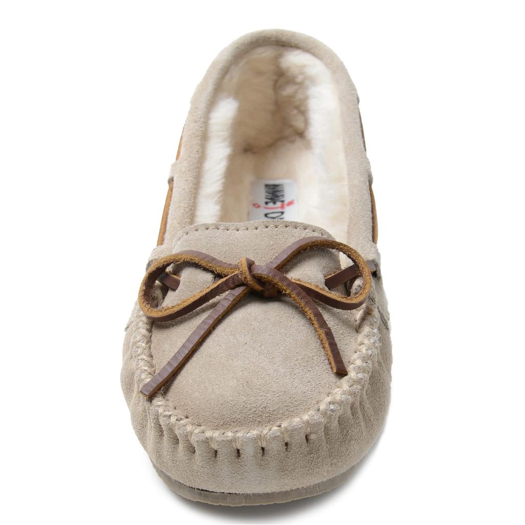 Minnetonka Cally Stone cm Women's Moccasin, 22.0